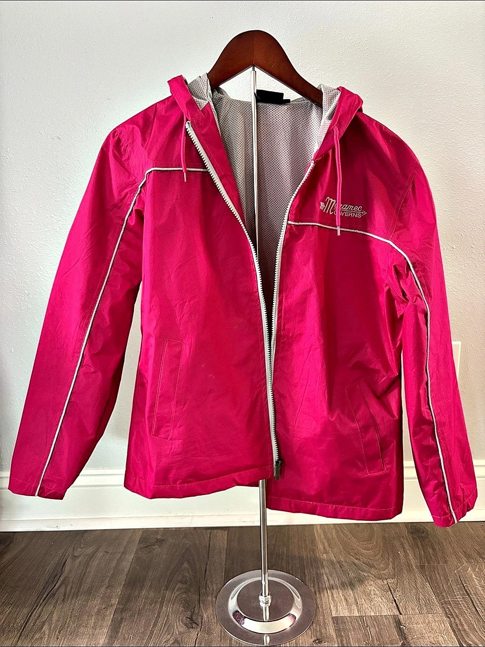 Prairie Mountain Hooded Windbreaker Pink Size Small